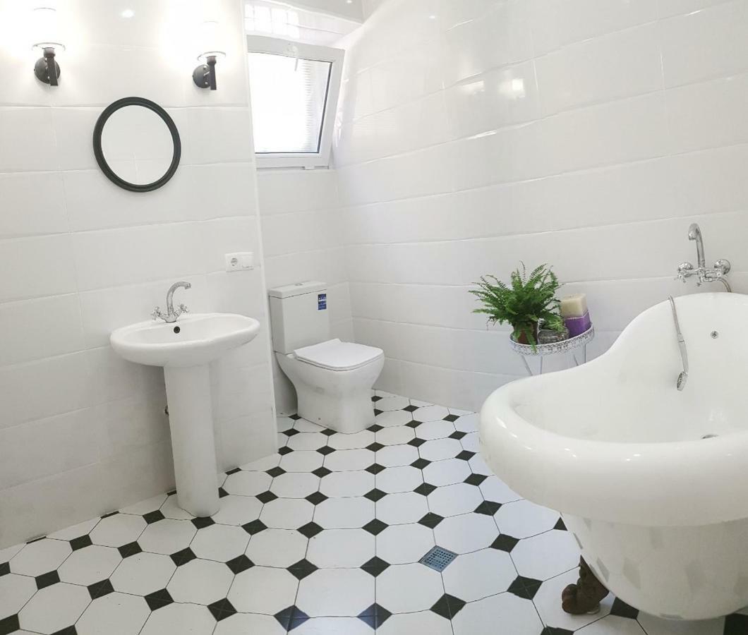 Apartament Mtatsminda Tbilisi Zewnętrze zdjęcie
